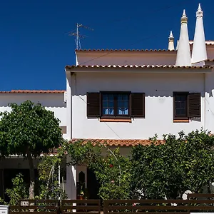 Affittacamere Familia Brito, Porches (Algarve)